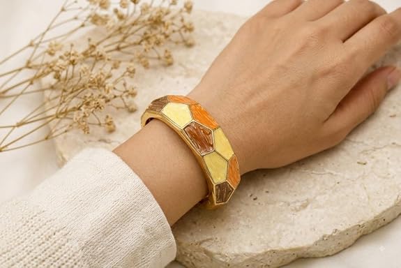 Gold Tone Enamel Hinged Bangle Bracelet 